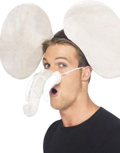 Elefantkit med Stora Öron och Snabel