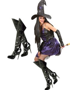 Lackimiterade svarta skoöverdrag