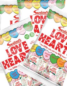 12 poser med Swizzels Love Hearts Mini - Hel Eske 