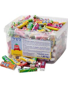 1,83 kg Cloetta JÄTTESTOR Ask med Pez - ca 215 stk