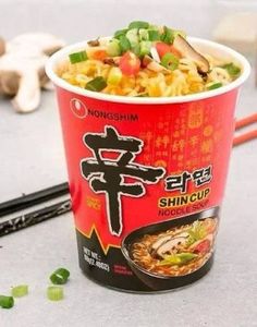 Nongshim Shin Gourmet Spicy Noodle Cup 68 gram (Korea Import)