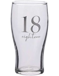 18 ÅR - Ølglass med Sølvfarget Tekst i Gaveeske 16 cm