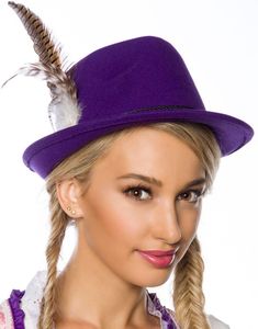 Läcker Lila Oktoberfesthatt Pyntad med Svart Band och Fjäder